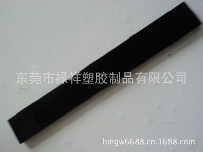 專業(yè)酒吧墊生產(chǎn)指南 從吧臺墊到PVC酒杯墊的全方位解析